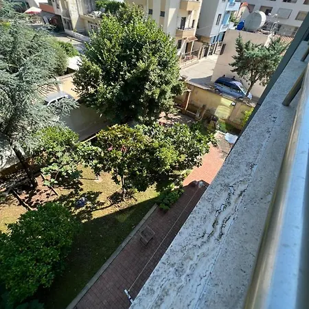 Garden Πανσιόν