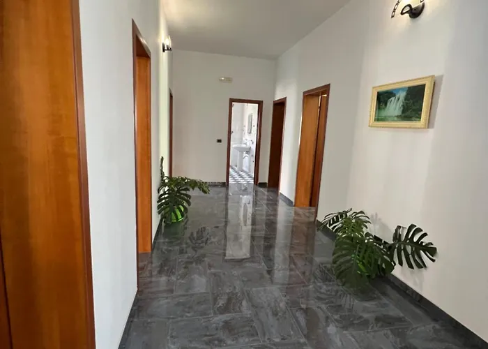 Garden Гостевой дом Дуррес